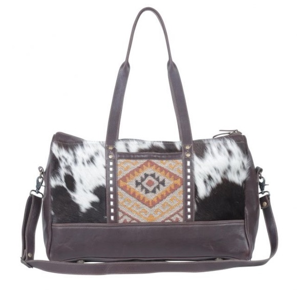 Price Firm. New Bohemian Western Aztec Travel Bag Tote Handbag - Picture 3 of 7